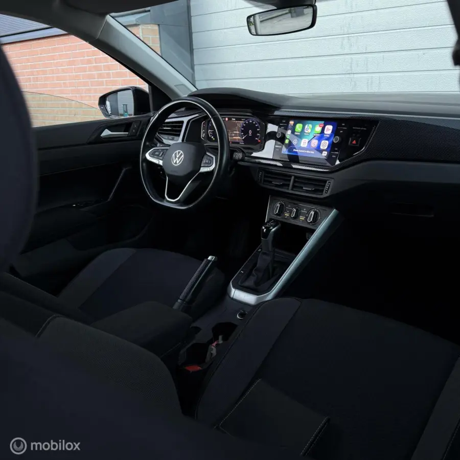 1.0 TSI Business / KEYLESS / IQ DRIVE / CARP