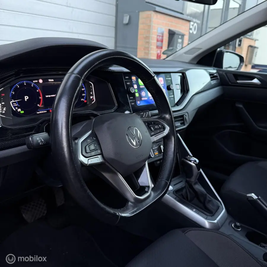 1.0 TSI Business / KEYLESS / IQ DRIVE / CARP