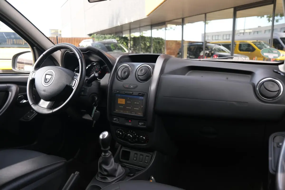 1.2 TCe 4x2 Prestige|Rijklaar!|Trekhaak|PDC|Leer|Bluetooth|Dealeronderhouden|Ketting v.v.