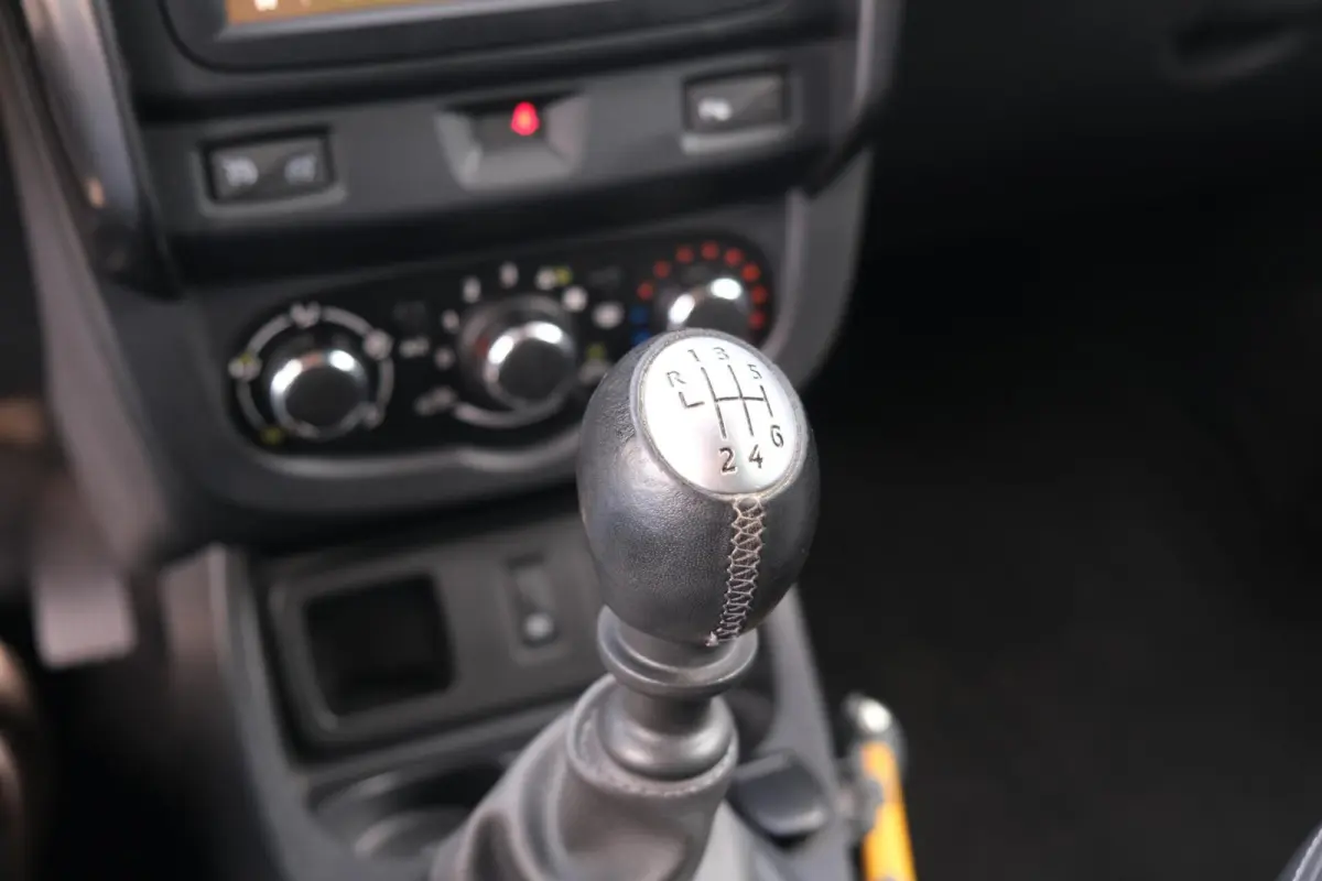 1.2 TCe 4x2 Prestige|Rijklaar!|Trekhaak|PDC|Leer|Bluetooth|Dealeronderhouden|Ketting v.v.