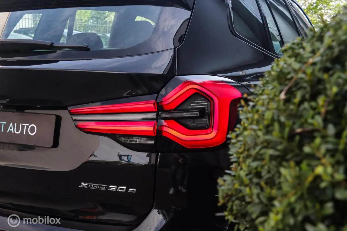 xDrive30e High Executive|M-Sport|Camera|LED|Apple carplay