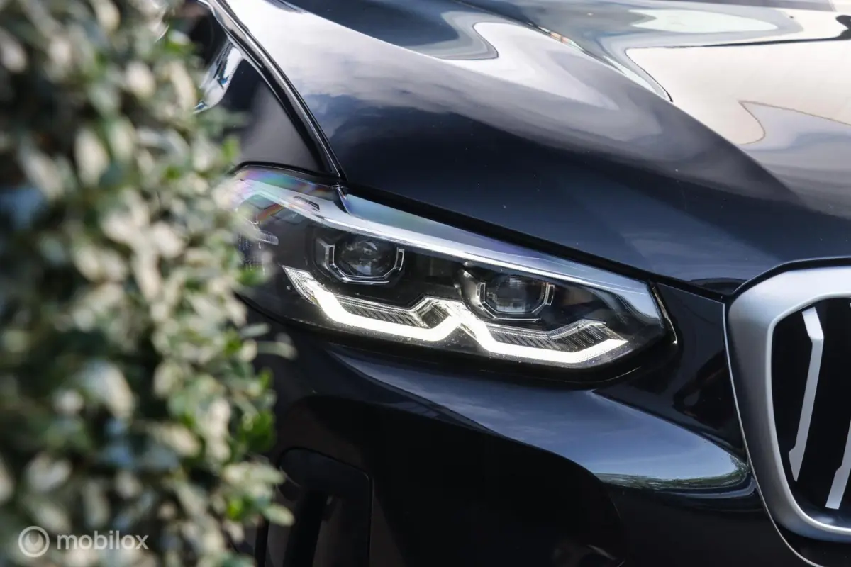 xDrive30e High Executive|M-Sport|Camera|LED|Apple carplay