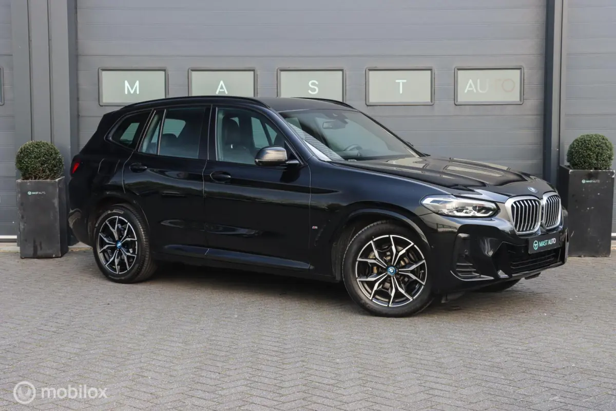 xDrive30e High Executive|M-Sport|Camera|LED|Apple carplay