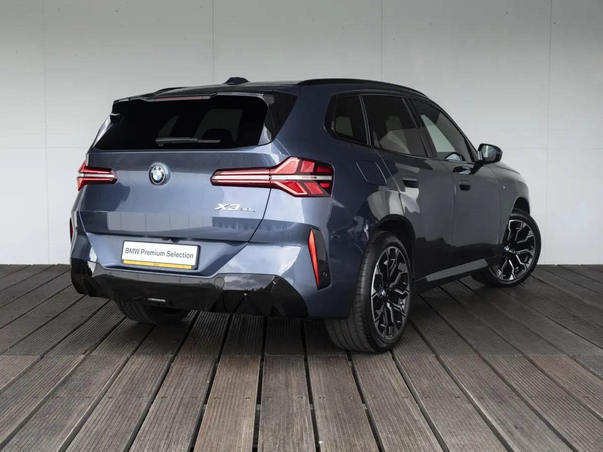xDrive30e | SoH 100% | M Sportpakket | Comfort Access | 20 inch | Panoramadak | Driving Assistant | Harman Kardon | Trekhaak