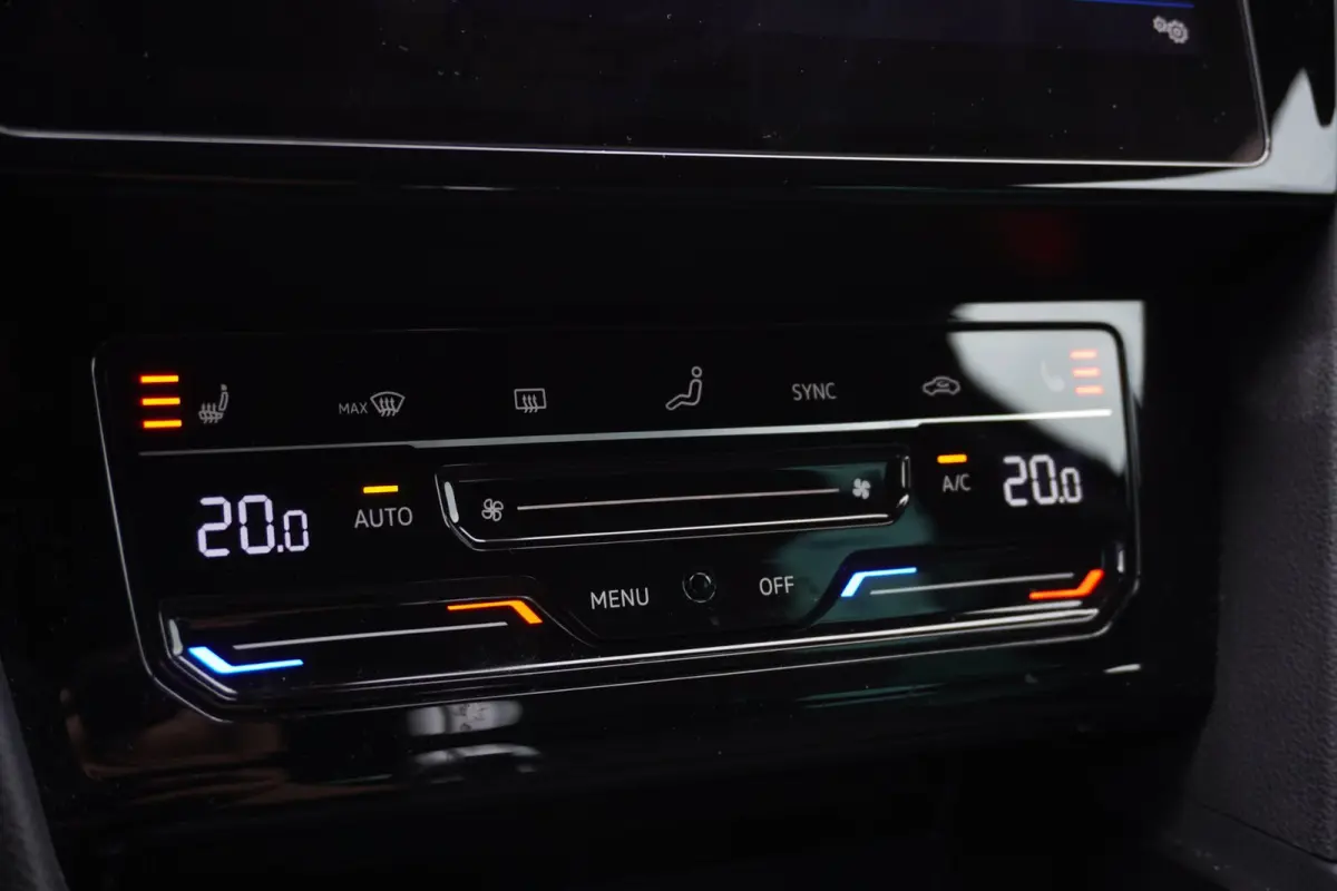 1.4 TSI PHEV GTE Business Automaat | Navigatie | Elek. pakket | Vol opties | Inruil mogelijk