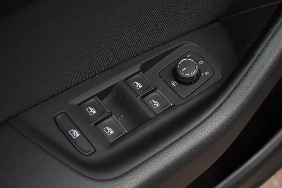 1.4 TSI PHEV GTE Business Automaat | Navigatie | Elek. pakket | Vol opties | Inruil mogelijk