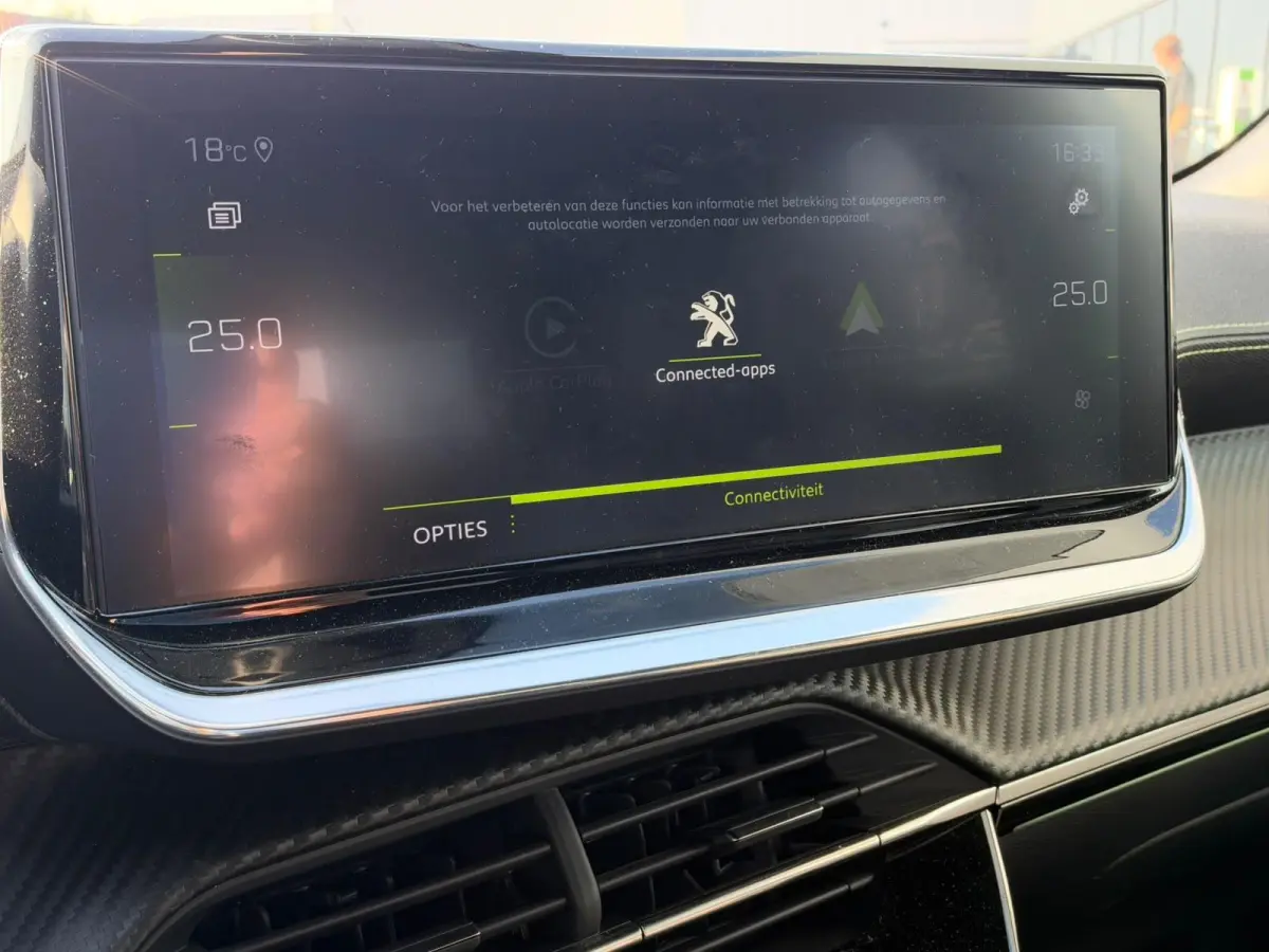 1.2 PureTech GT | 360 CAMERA | CRUISE CONTROL | DODEHOEKASSISTENT | CLIMATE CONTROL | CARPLAY |