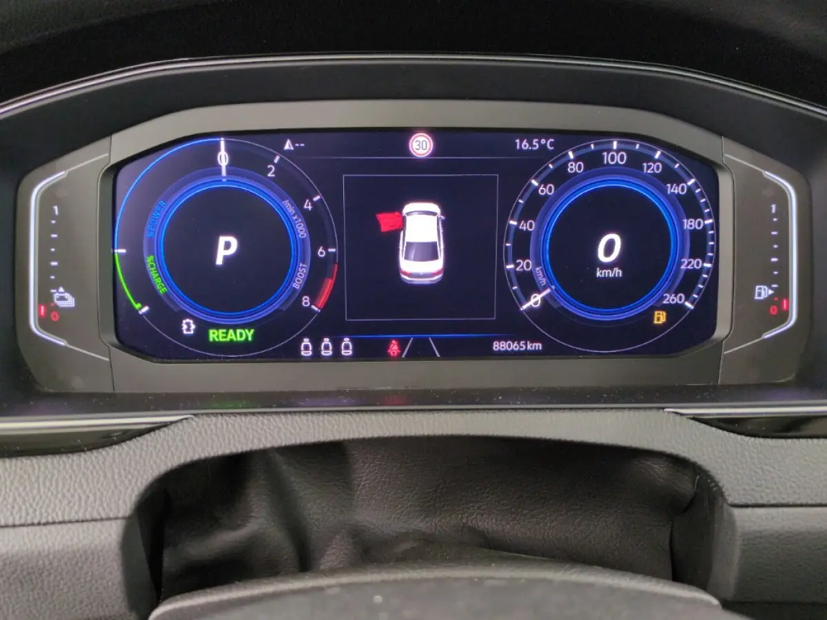 1.4 TSI GTE PANORAMADAK LEER BEKLEIDING Virtual