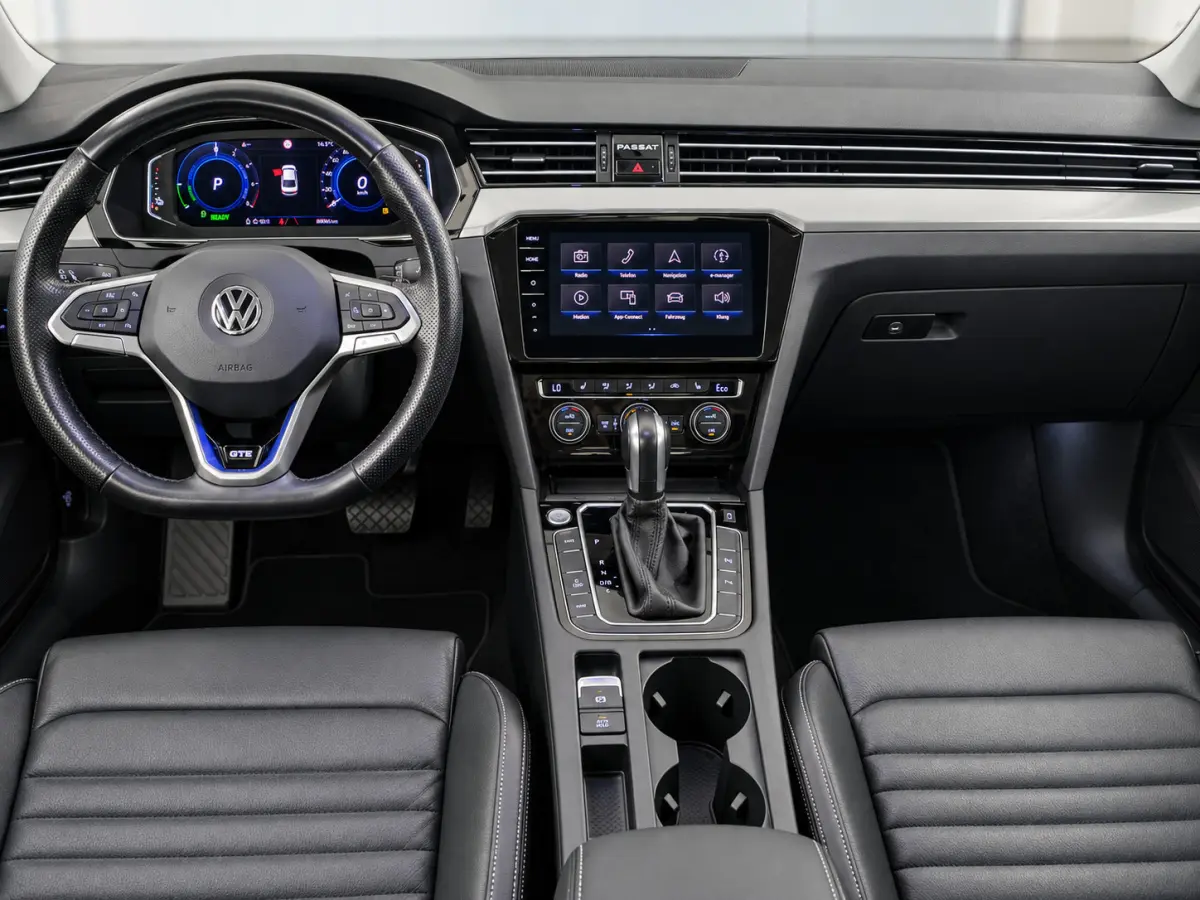 1.4 TSI GTE PANORAMADAK LEER BEKLEIDING Virtual