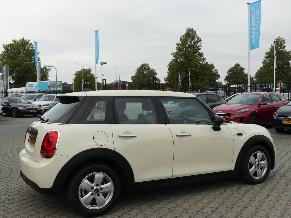 1.5 One Business Edition / Navigatie /