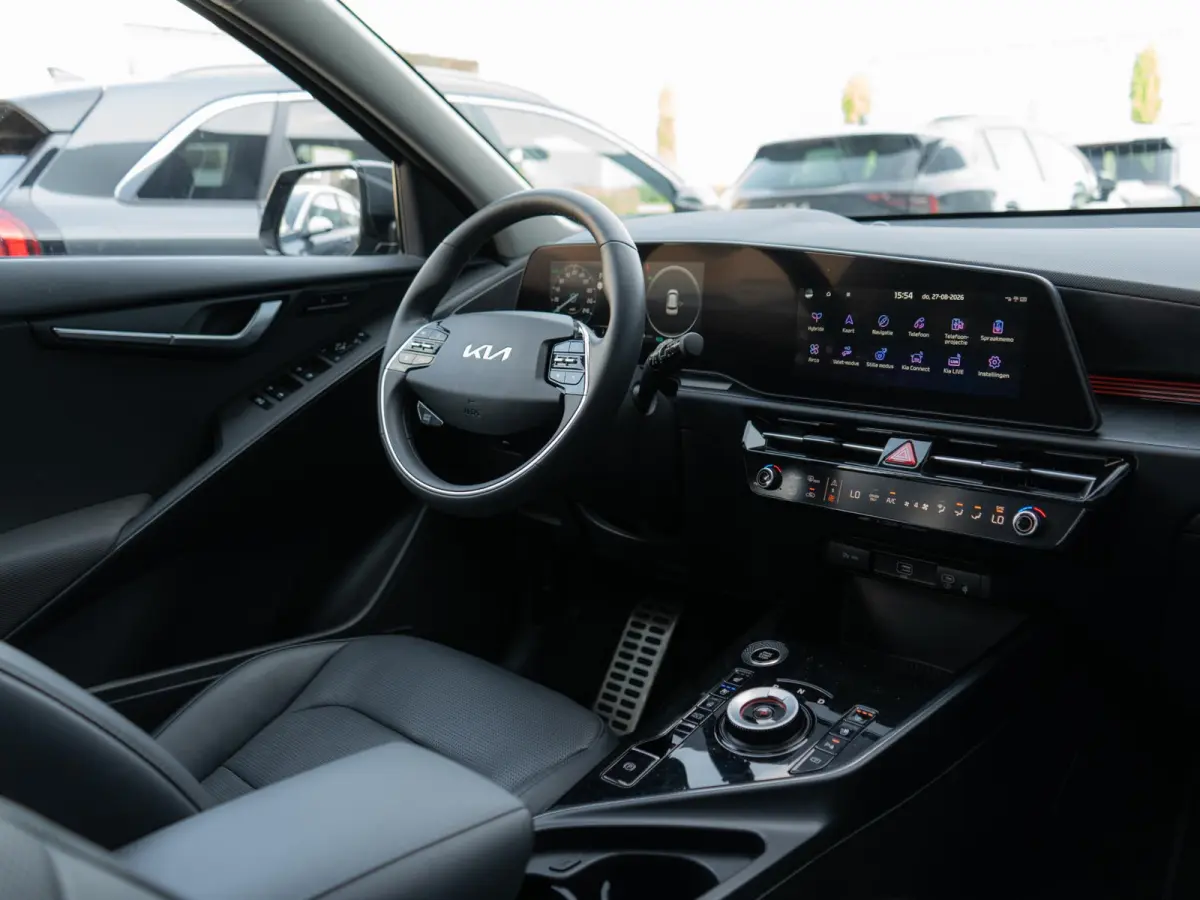 1.6 GDi Hybrid ExecutiveLine Trekhaak | Stoel ventilatie | Schuifkanteldak | Harman en kardon | HUD | Stoelen en achterklep elektrisch