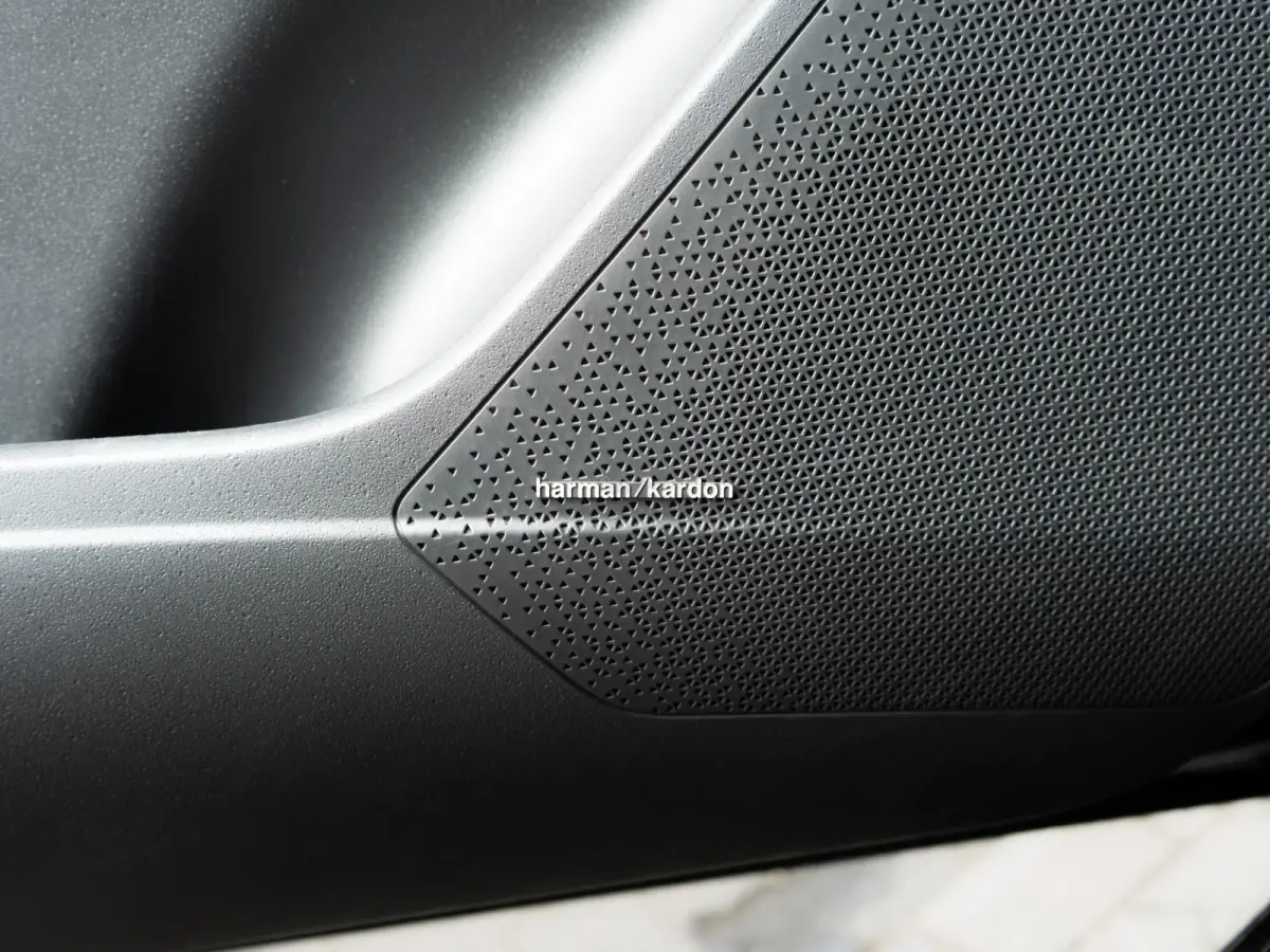 1.6 GDi Hybrid ExecutiveLine Trekhaak | Stoel ventilatie | Schuifkanteldak | Harman en kardon | HUD | Stoelen en achterklep elektrisch