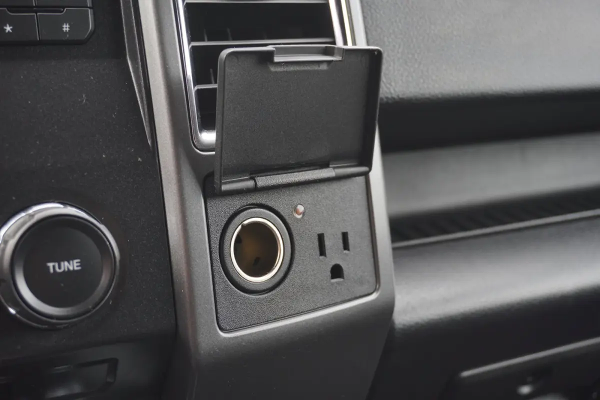 XLT Automaat | Navigatie | Airco | Elek. pakket | Vol opties | Camera | BTW auto | Inruil mogelijk