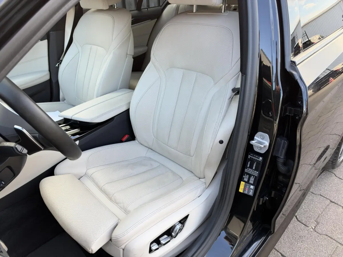530e xDrive iPerformance M-Sport SOH 98.1%
