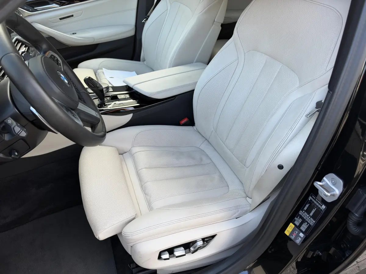 530e xDrive iPerformance M-Sport SOH 98.1%