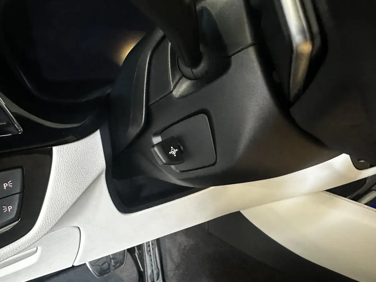530e xDrive iPerformance M-Sport SOH 98.1%