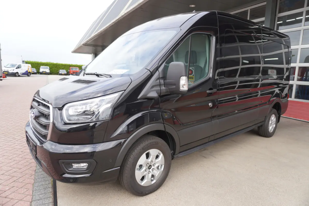 350 2.0 TDCI 165PK L3H2 Limited RWD Automaat/Trekhaak 3.500kg nr. V003 | Airco | Adap.Cruise | Navi