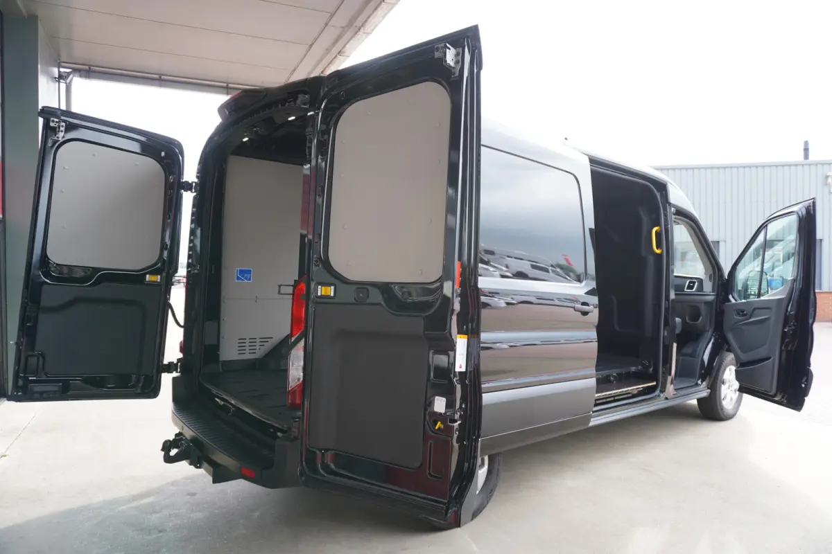 350 2.0 TDCI 165PK L3H2 Limited RWD Automaat/Trekhaak 3.500kg nr. V003 | Airco | Adap.Cruise | Navi