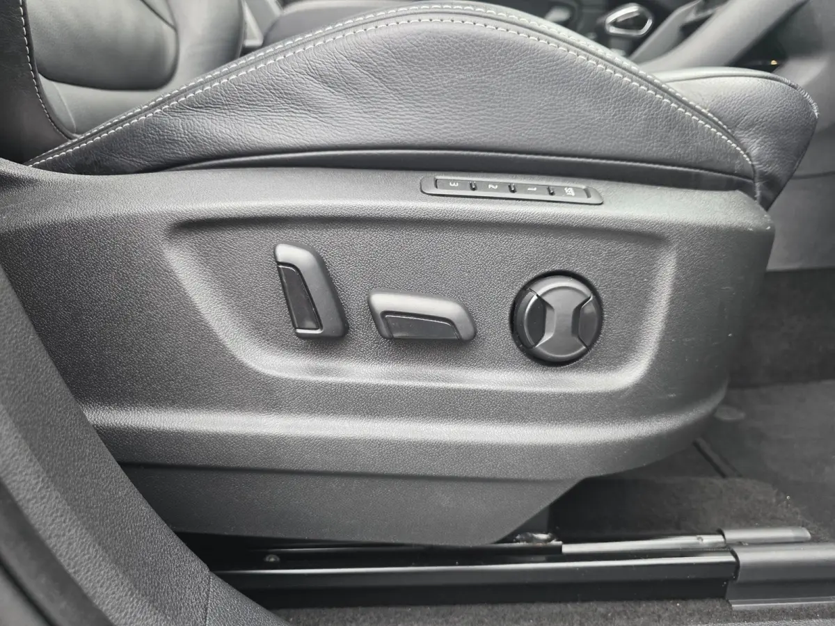 1.5 TSI Sportline Business 7P | FULL OPTION | LEDER | PANO | TREKHAAK |