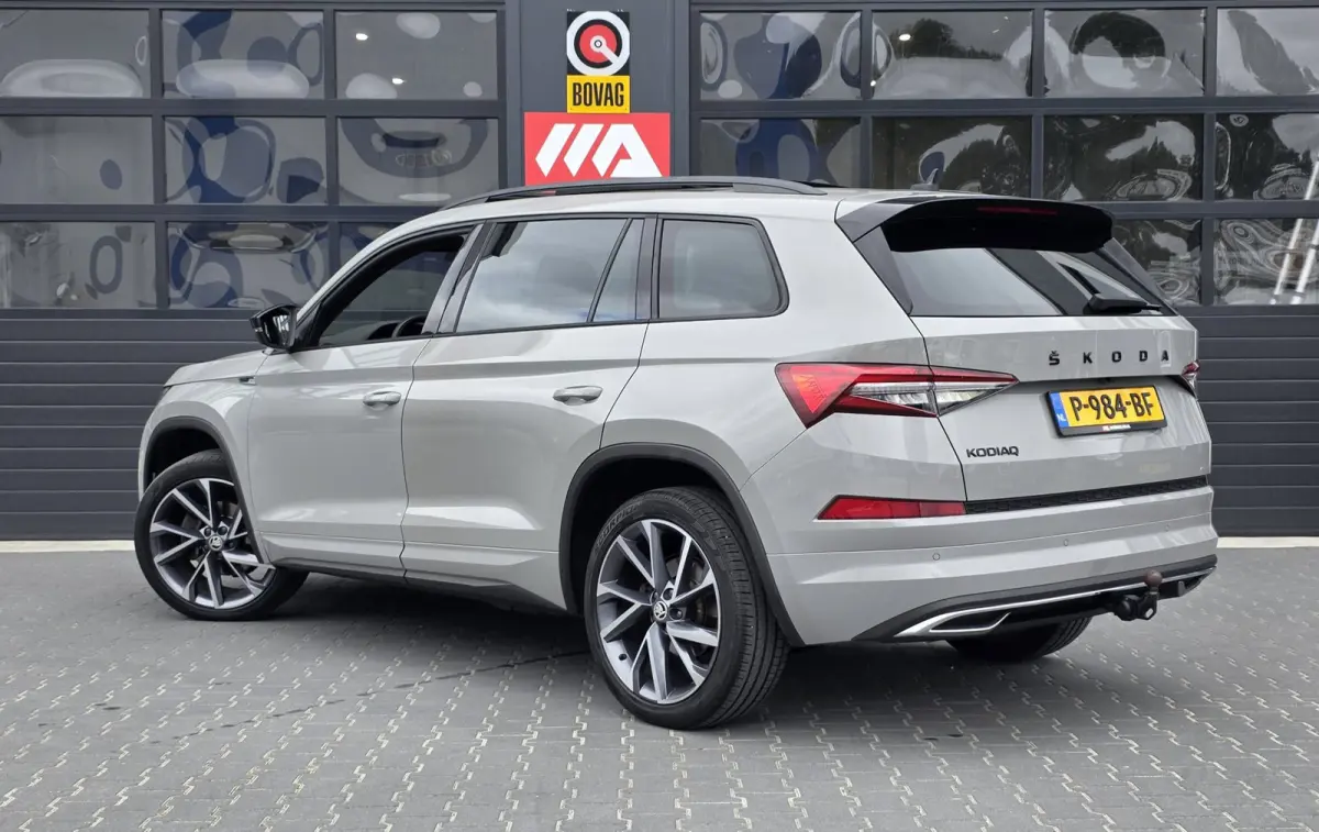 1.5 TSI Sportline Business 7P | FULL OPTION | LEDER | PANO | TREKHAAK |