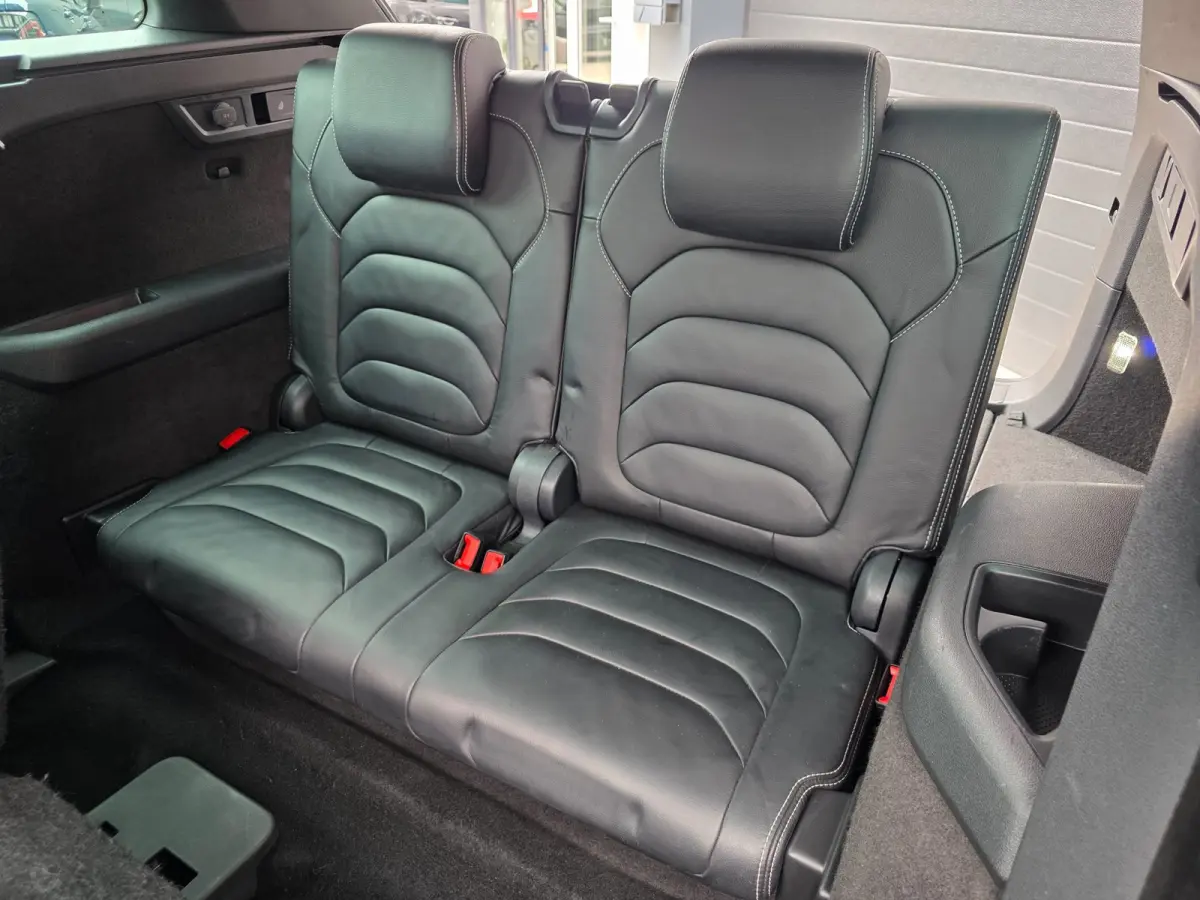 1.5 TSI Sportline Business 7P | FULL OPTION | LEDER | PANO | TREKHAAK |