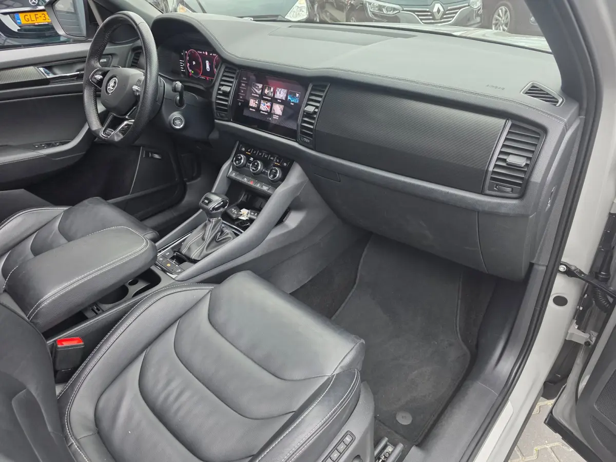 1.5 TSI Sportline Business 7P | FULL OPTION | LEDER | PANO | TREKHAAK |