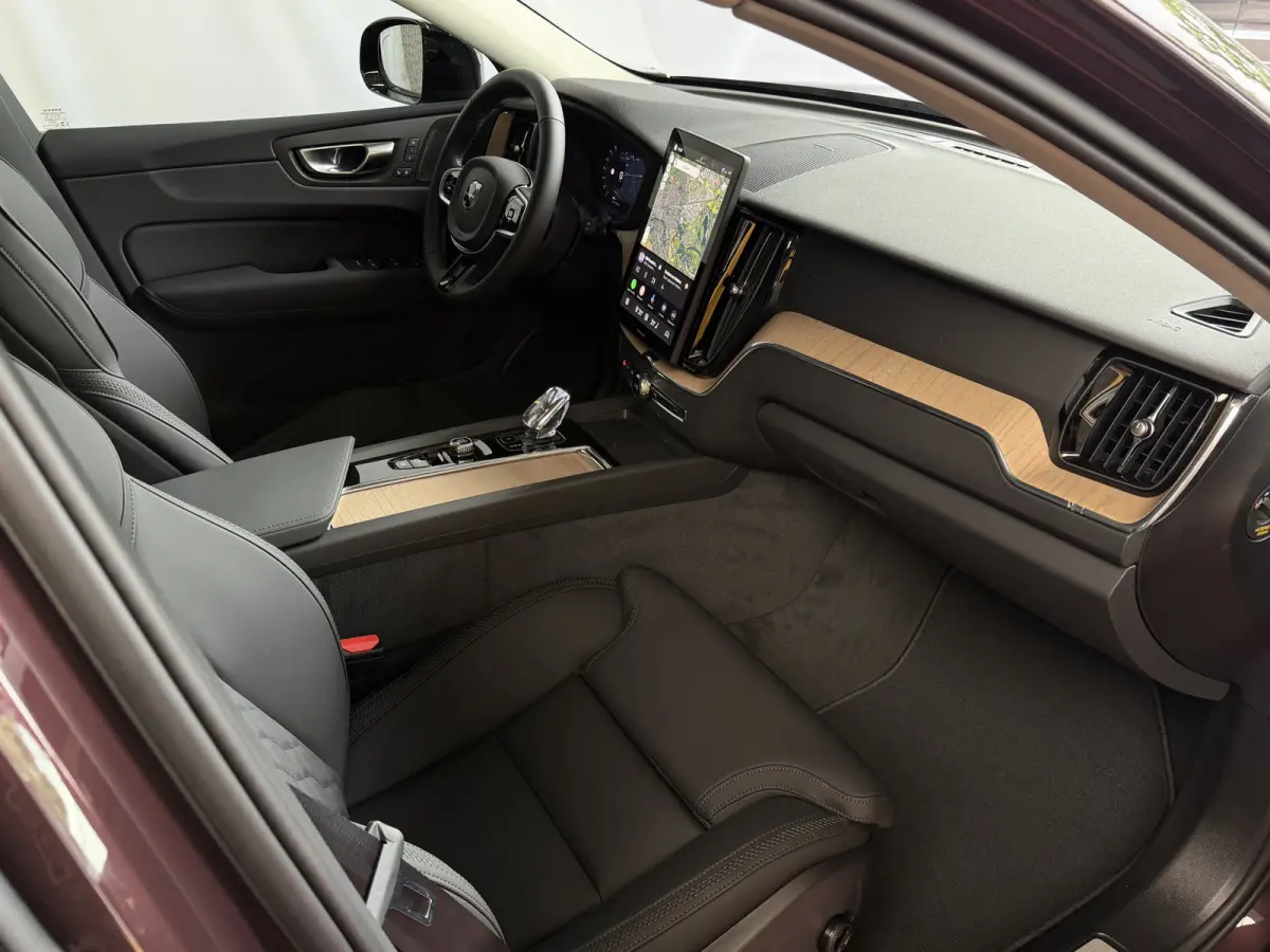 2.0 T8 455PK AWD PLUS DARK NIEUWE AUTO HARMAN KARDON 360.CAM STOEL/STUUR VERW LEER