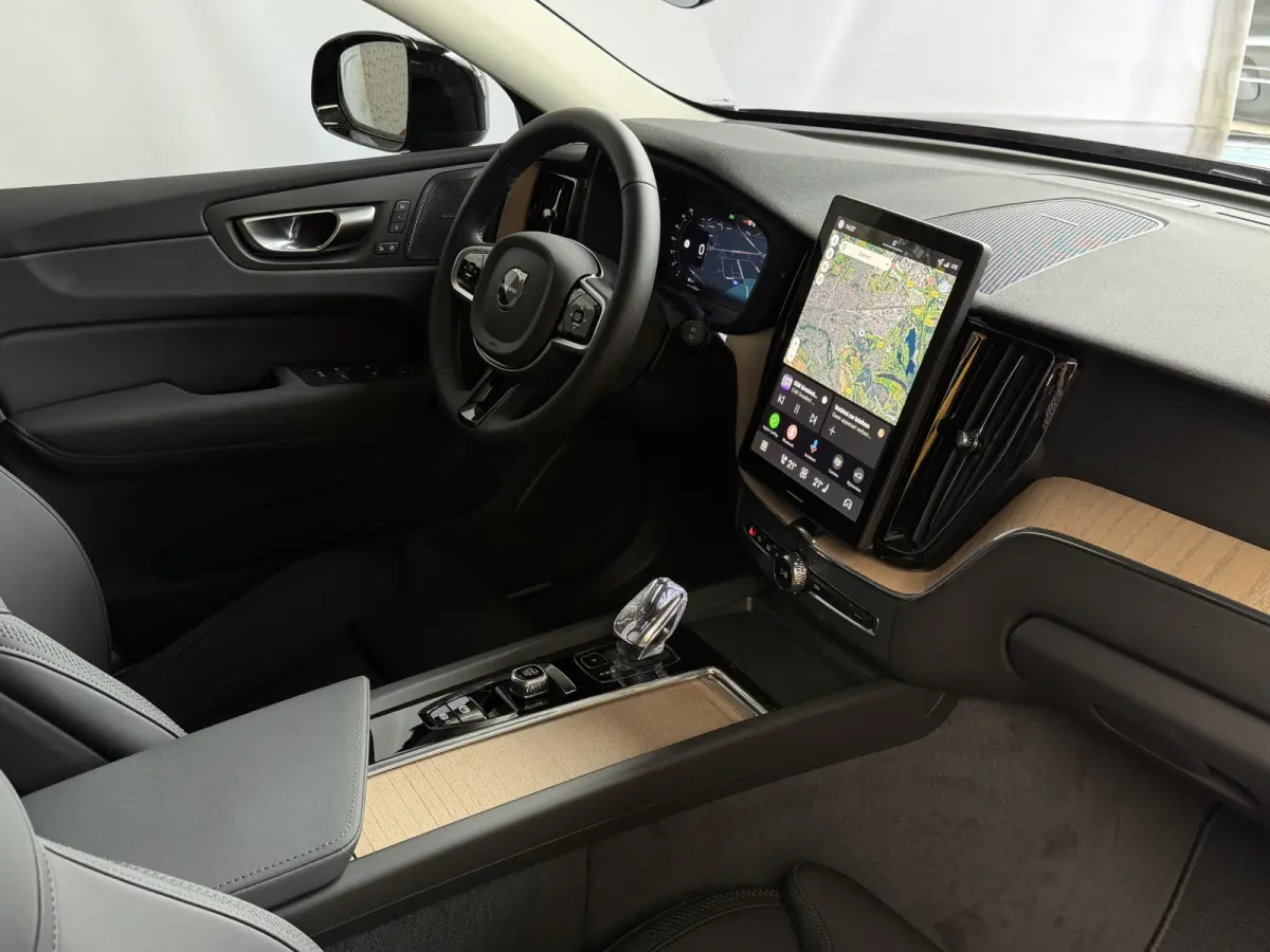 2.0 T8 455PK AWD PLUS DARK NIEUWE AUTO HARMAN KARDON 360.CAM STOEL/STUUR VERW LEER