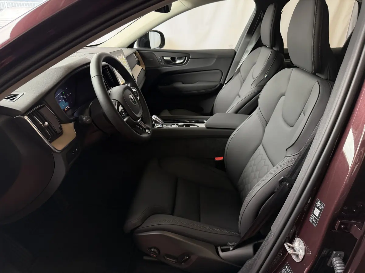 2.0 T8 455PK AWD PLUS DARK NIEUWE AUTO HARMAN KARDON 360.CAM STOEL/STUUR VERW LEER