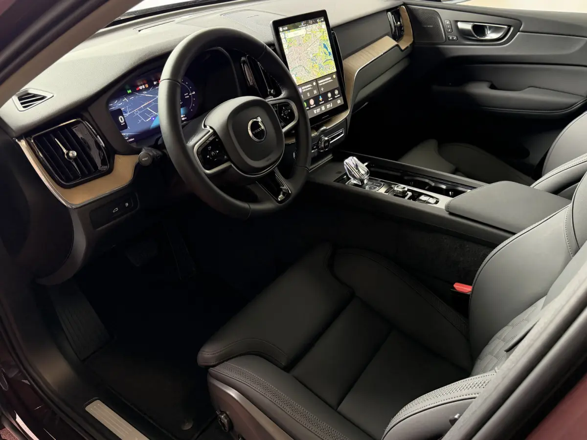 2.0 T8 455PK AWD PLUS DARK NIEUWE AUTO HARMAN KARDON 360.CAM STOEL/STUUR VERW LEER