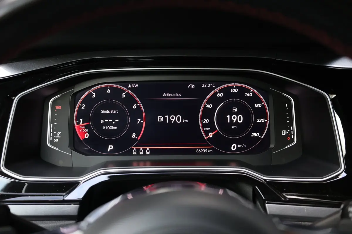 2.0 TSI GTI 200+PK LED/VIRTUAL/S.VERWARMING/18" LMV/PDC/CRUISE/ECC/12 MND GARANTIE!