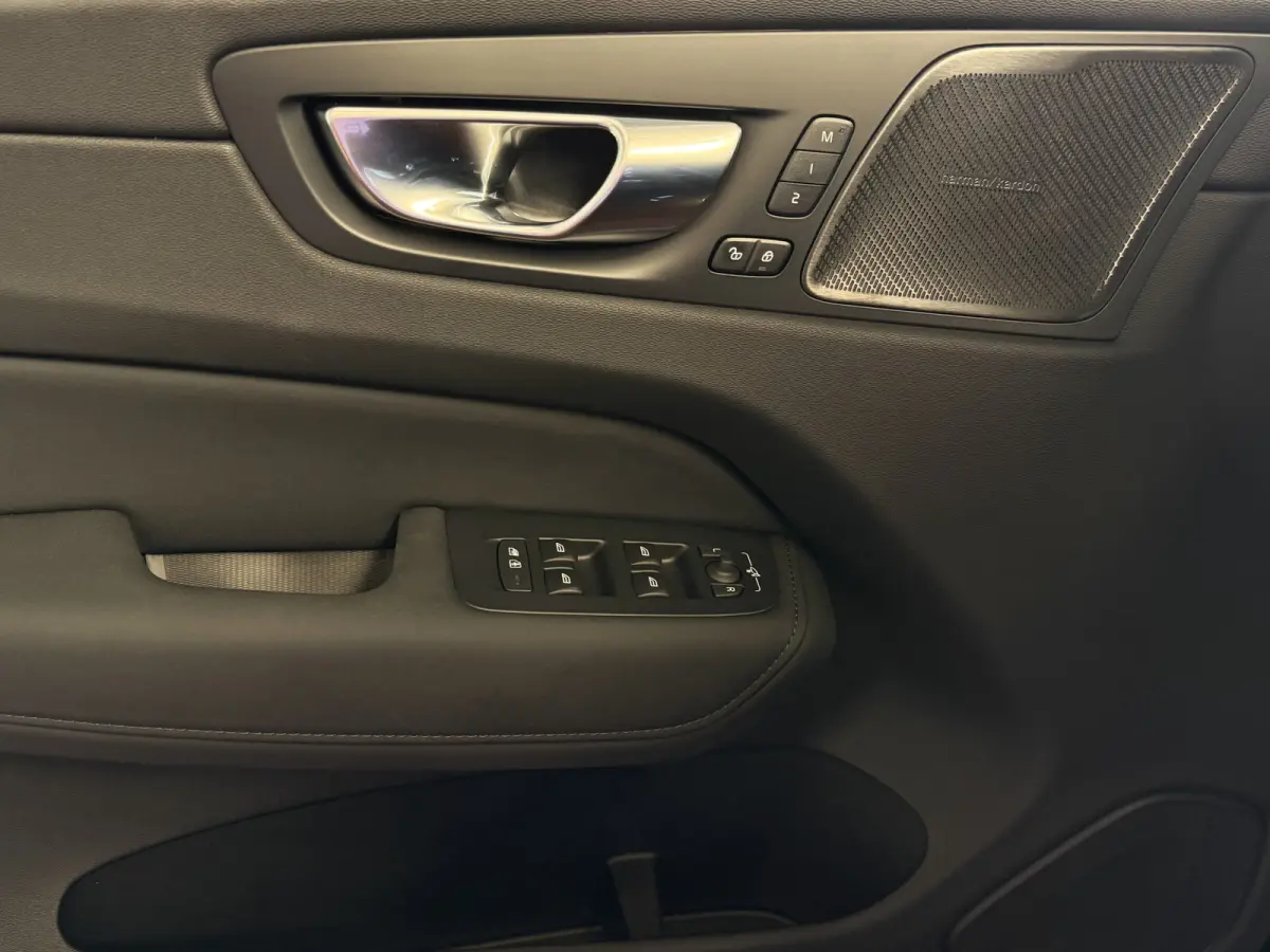 2.0 T8 455PK AWD PLUS DARK NIEUWE AUTO HARMAN KARDON 360.CAM STOEL/STUUR VERW LEER
