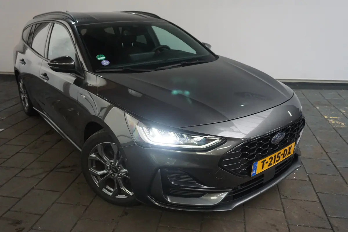 1.0 EcoBoost Hybrid ST Line | Achteruitrijcamera | Apple Carplay/Android Auto|telefoonintegratie premium | DAB ontvanger
