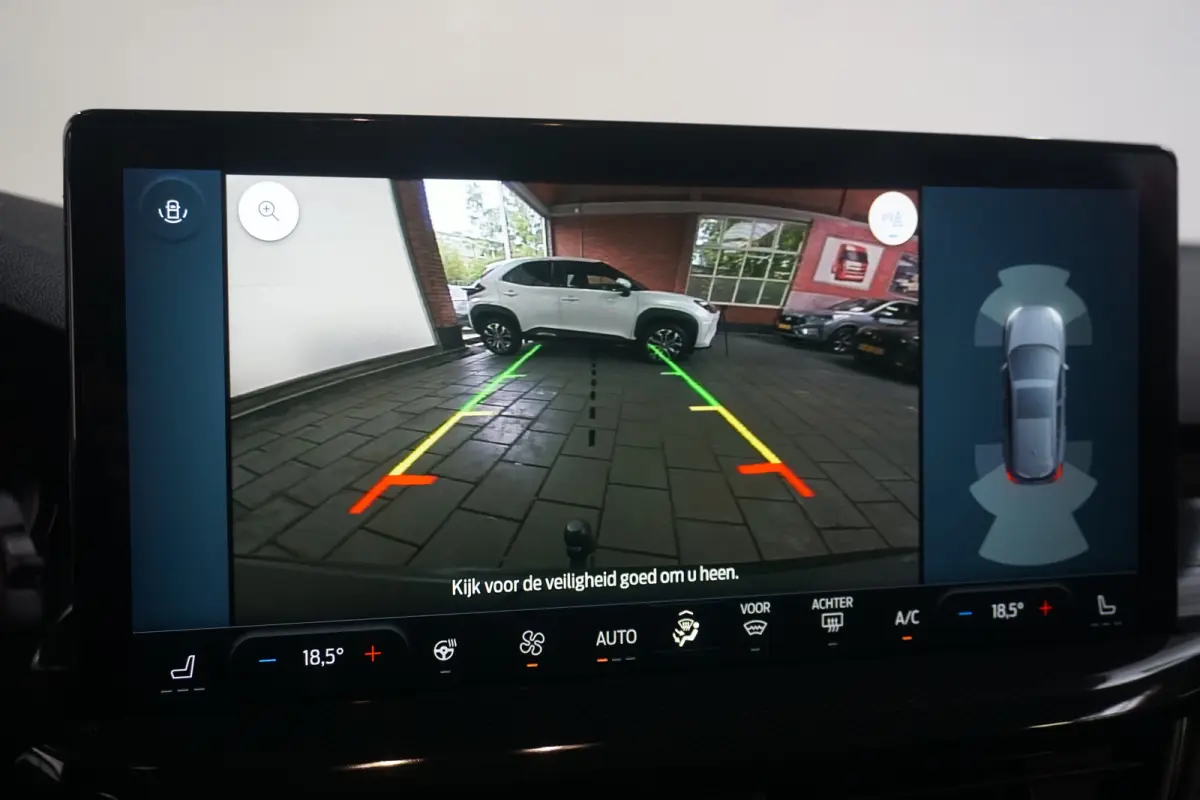 1.0 EcoBoost Hybrid ST Line | Achteruitrijcamera | Apple Carplay/Android Auto|telefoonintegratie premium | DAB ontvanger