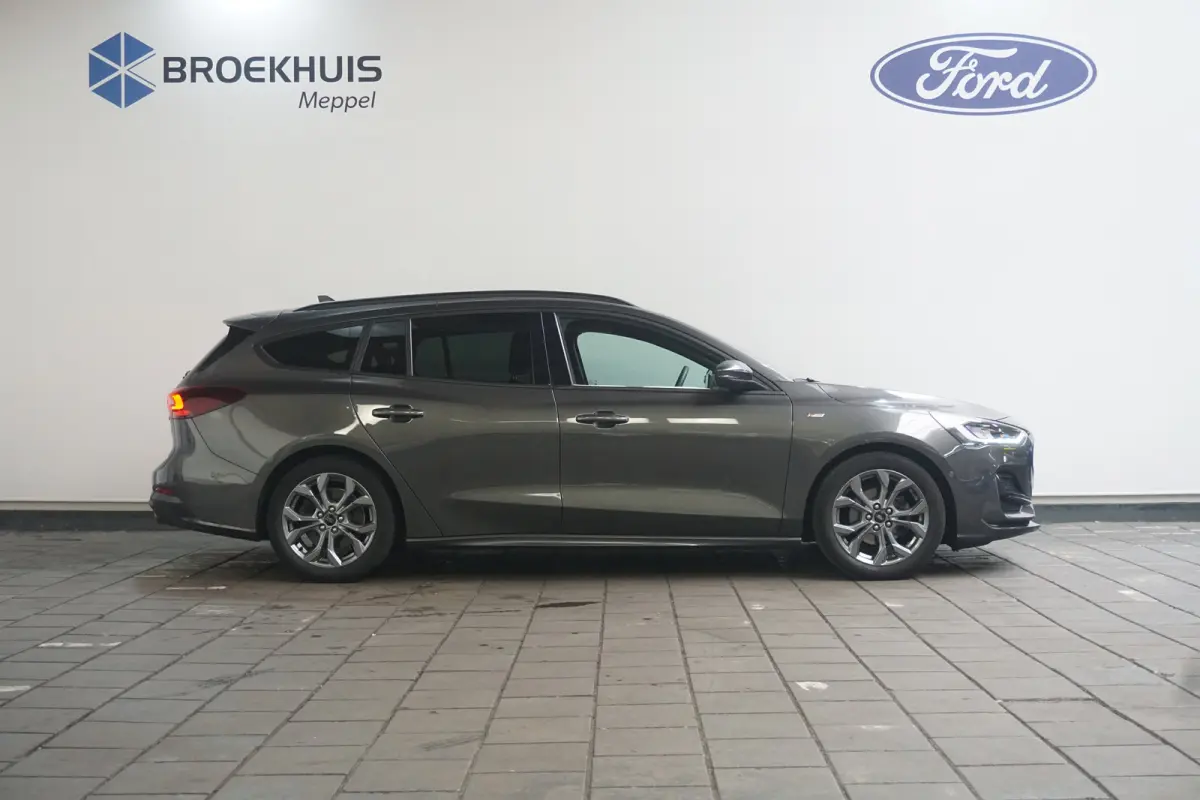 1.0 EcoBoost Hybrid ST Line | Achteruitrijcamera | Apple Carplay/Android Auto|telefoonintegratie premium | DAB ontvanger