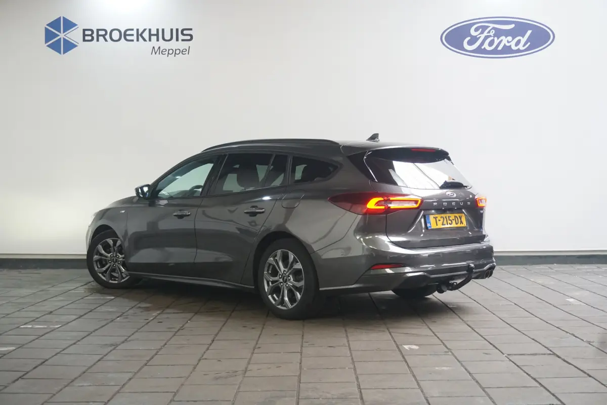 1.0 EcoBoost Hybrid ST Line | Achteruitrijcamera | Apple Carplay/Android Auto|telefoonintegratie premium | DAB ontvanger