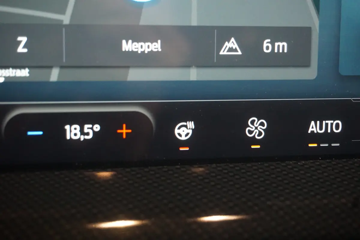 1.0 EcoBoost Hybrid ST Line | Achteruitrijcamera | Apple Carplay/Android Auto|telefoonintegratie premium | DAB ontvanger