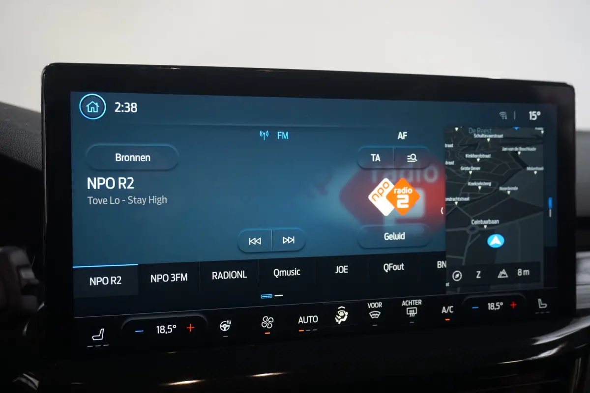 1.0 EcoBoost Hybrid ST Line | Achteruitrijcamera | Apple Carplay/Android Auto|telefoonintegratie premium | DAB ontvanger