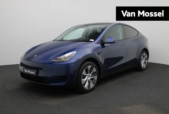 LONG RANGE AWD 75 KWH | PANORAMADAK | ELEKTRISCHE KOFFERKELP | LEDEREN BEKLEDING | STOELVERWARMING | STUURWIELVERWARMING | PARKEERSENSOREN VOOR + ACHTER | CAMERA | 12 MAANDEN BOVAG GARANTIE 