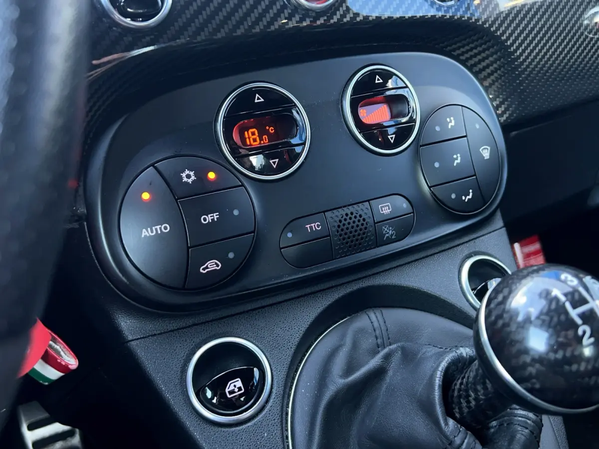 1.4 T-Jet Abarth Competizione | Carbon Kuipstoelen | Akrapovic | Nieuwstaat! |