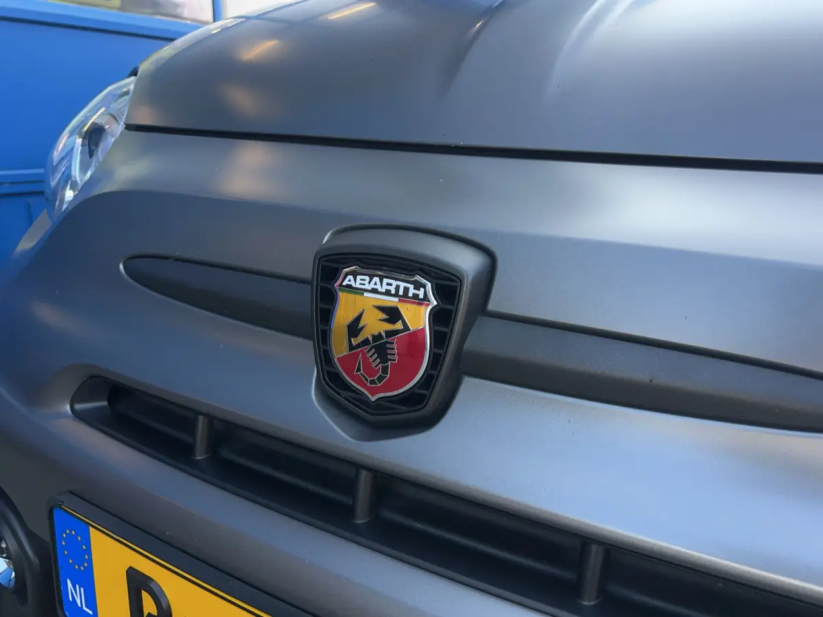 1.4 T-Jet Abarth Competizione | Carbon Kuipstoelen | Akrapovic | Nieuwstaat! |