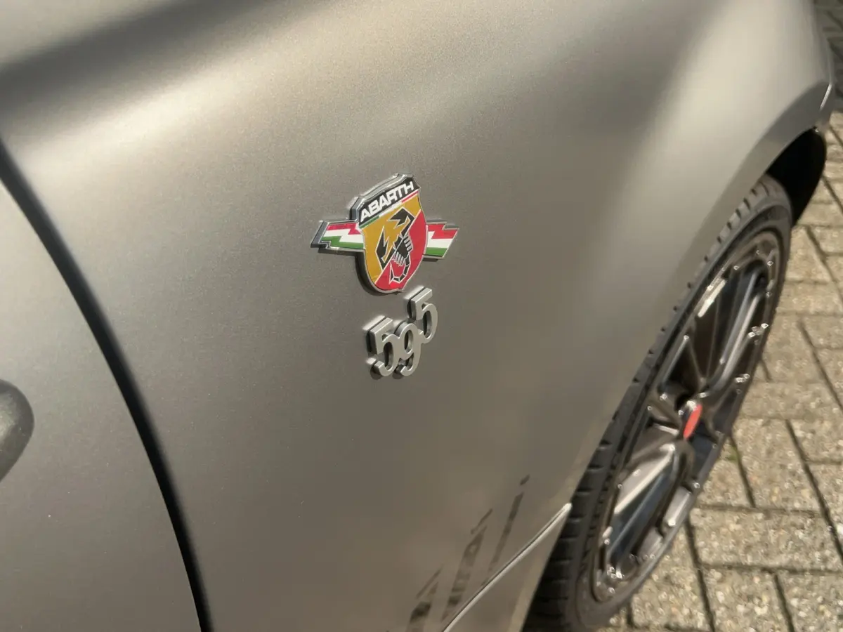 1.4 T-Jet Abarth Competizione | Carbon Kuipstoelen | Akrapovic | Nieuwstaat! |