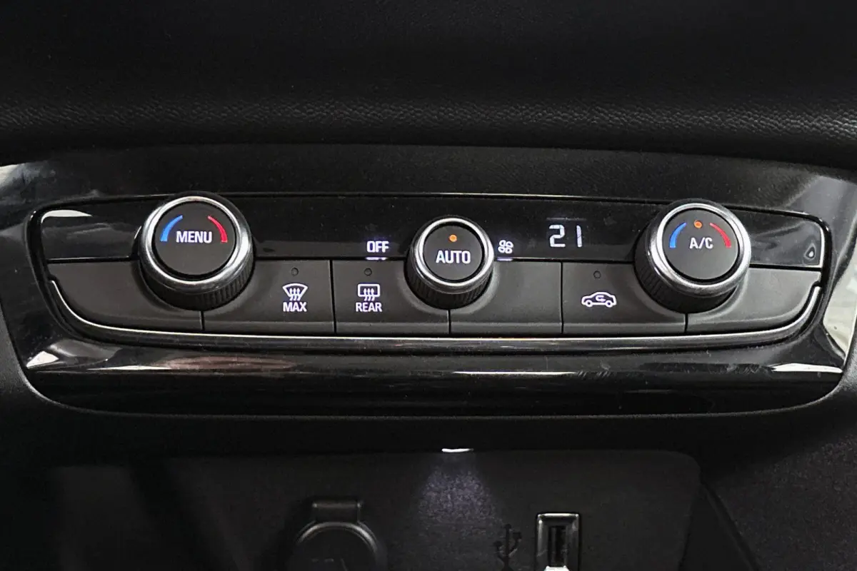 Edition 50 kWh 3-Fase Navigatie Achteruitrijcamera Apple CarPlay