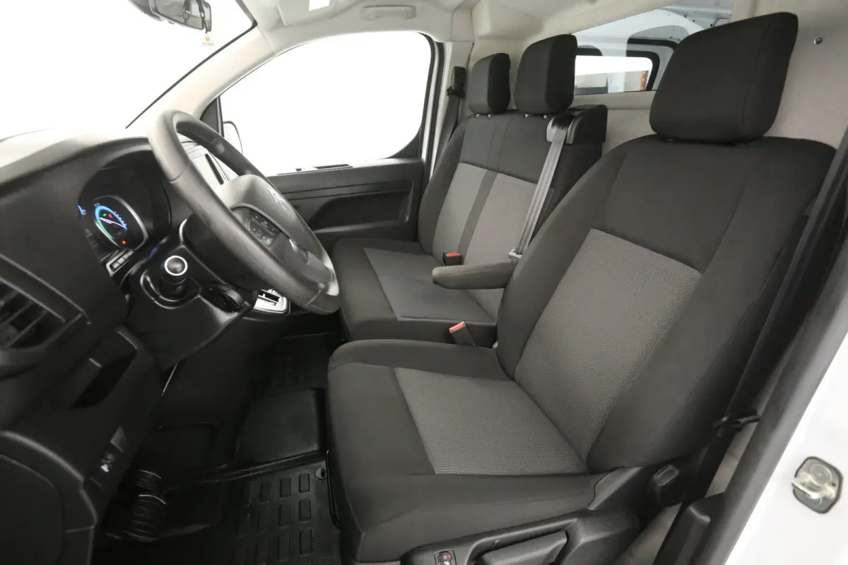 Elektrisch L3H1 | Snelladen | SOH 99% | Airco | Camera | Cruise | 3 Zits | Carplay | 2xSchuifdeur