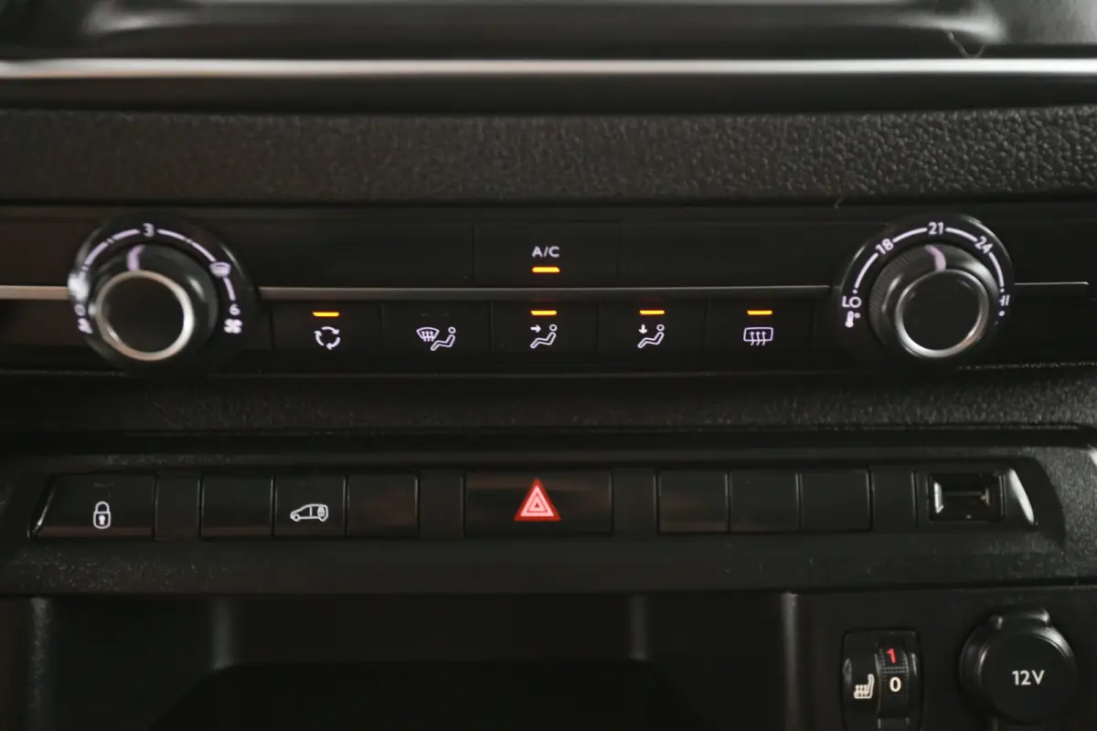 Elektrisch L3H1 | Snelladen | SOH 99% | Airco | Camera | Cruise | 3 Zits | Carplay | 2xSchuifdeur