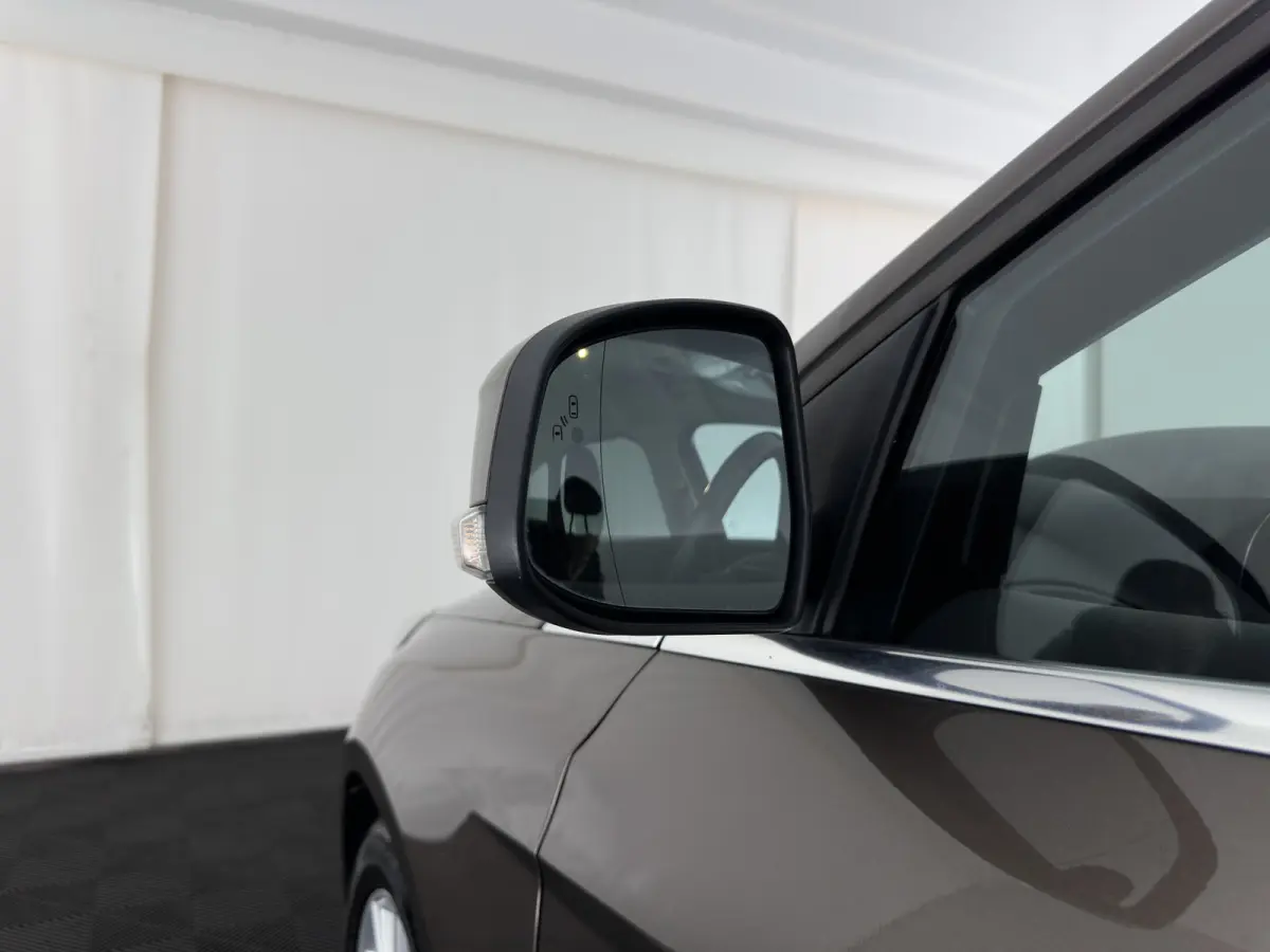 1.5 TDCI Titanium Aut. *NAVI-FULLMAP | HEATED-COMFORTSEATS | BLIND-SPOT | CAMERA | KEYLESS | PRIVACY-GLASS | ECC | PDC | CRUISE | 17''ALU*