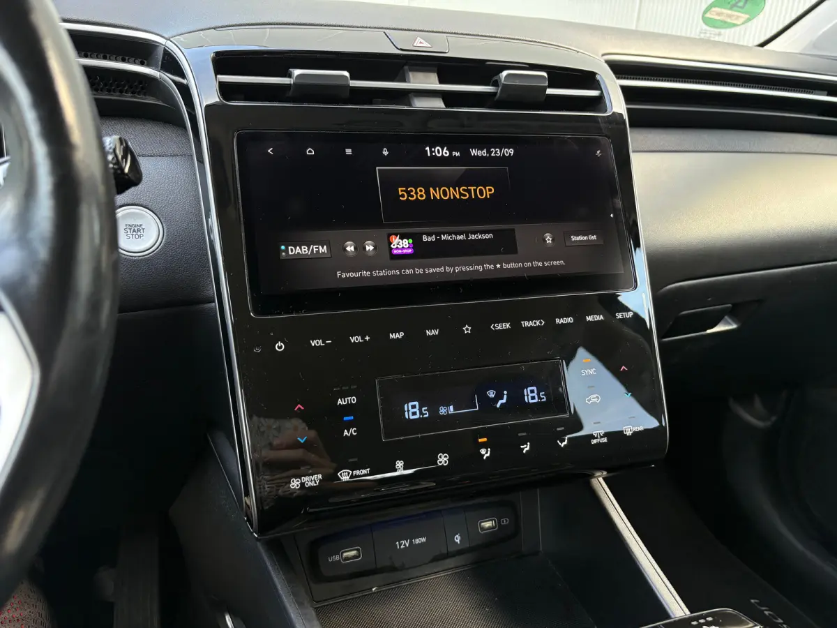 1.6 T-GDI PHEV Comfort Smart 4WD | Navigatie | Elektrische Achterklep | Cruise Control Adaptief | Apple & Android Carplay | Stoel & Stuurwiel Verwarming | Camera |