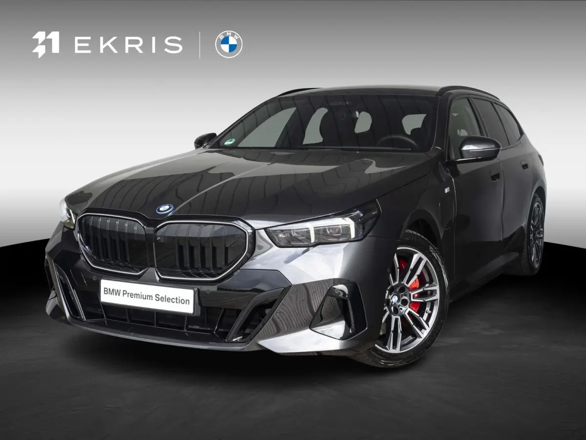 550e xDrive | M Sportpakket Pro | Comfort Access | Driving Assistant Professional | 19 inch | Harman Kardon | Panoramadak | Trekhaak