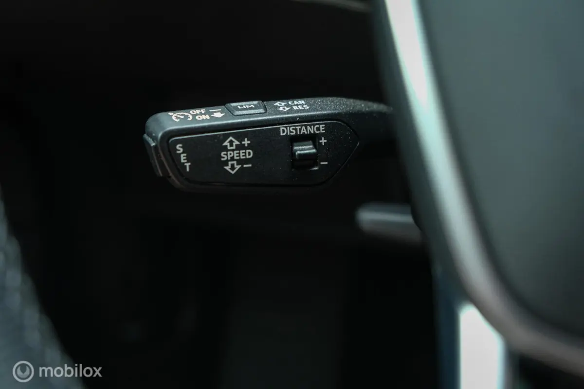 S quattro 95 kWh | Pano | 360 camera | RS-zetels | Bang en Olufsen | Stoelverw. voor en achter | ACC | Clima achterin | 22 Inch | Memory | Zwart optiek | Matrix Dynamic Led