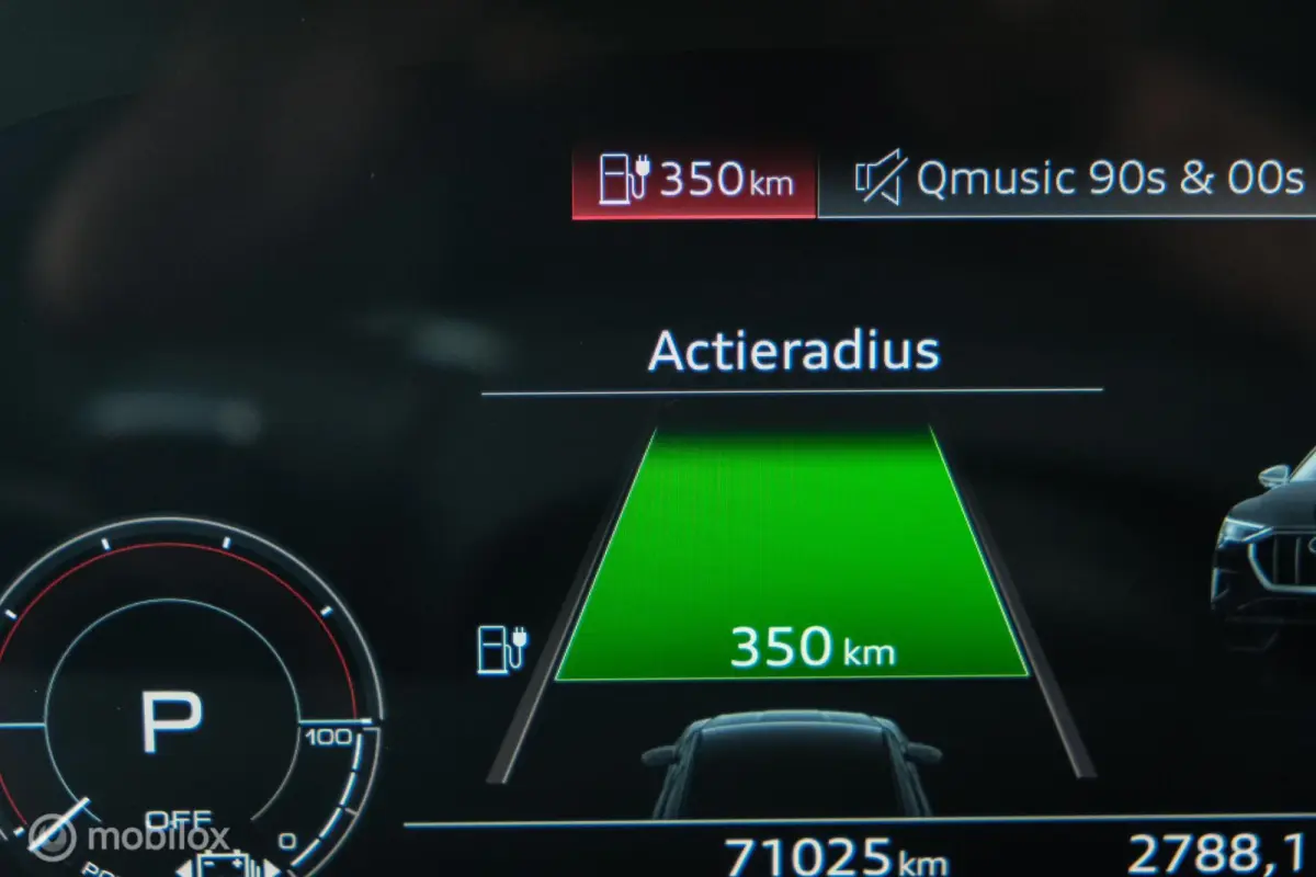 S quattro 95 kWh | Pano | 360 camera | RS-zetels | Bang en Olufsen | Stoelverw. voor en achter | ACC | Clima achterin | 22 Inch | Memory | Zwart optiek | Matrix Dynamic Led
